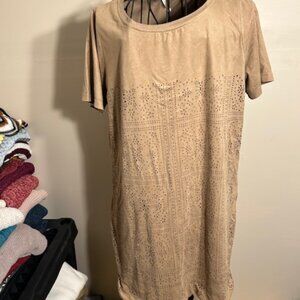 BOHO  size 6 womens   party six  tan faux leather feel  casual dress six